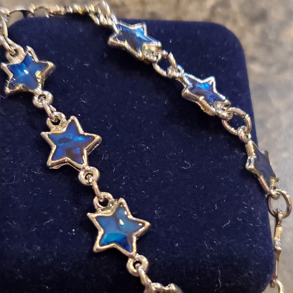 3 bracelets
